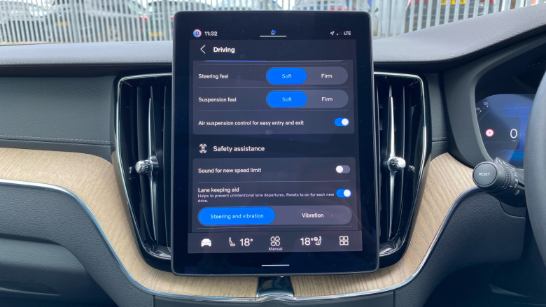 Volvo XC60 2.0 B5P Ultra Dark 5dr AWD Geartronic Petrol Estate